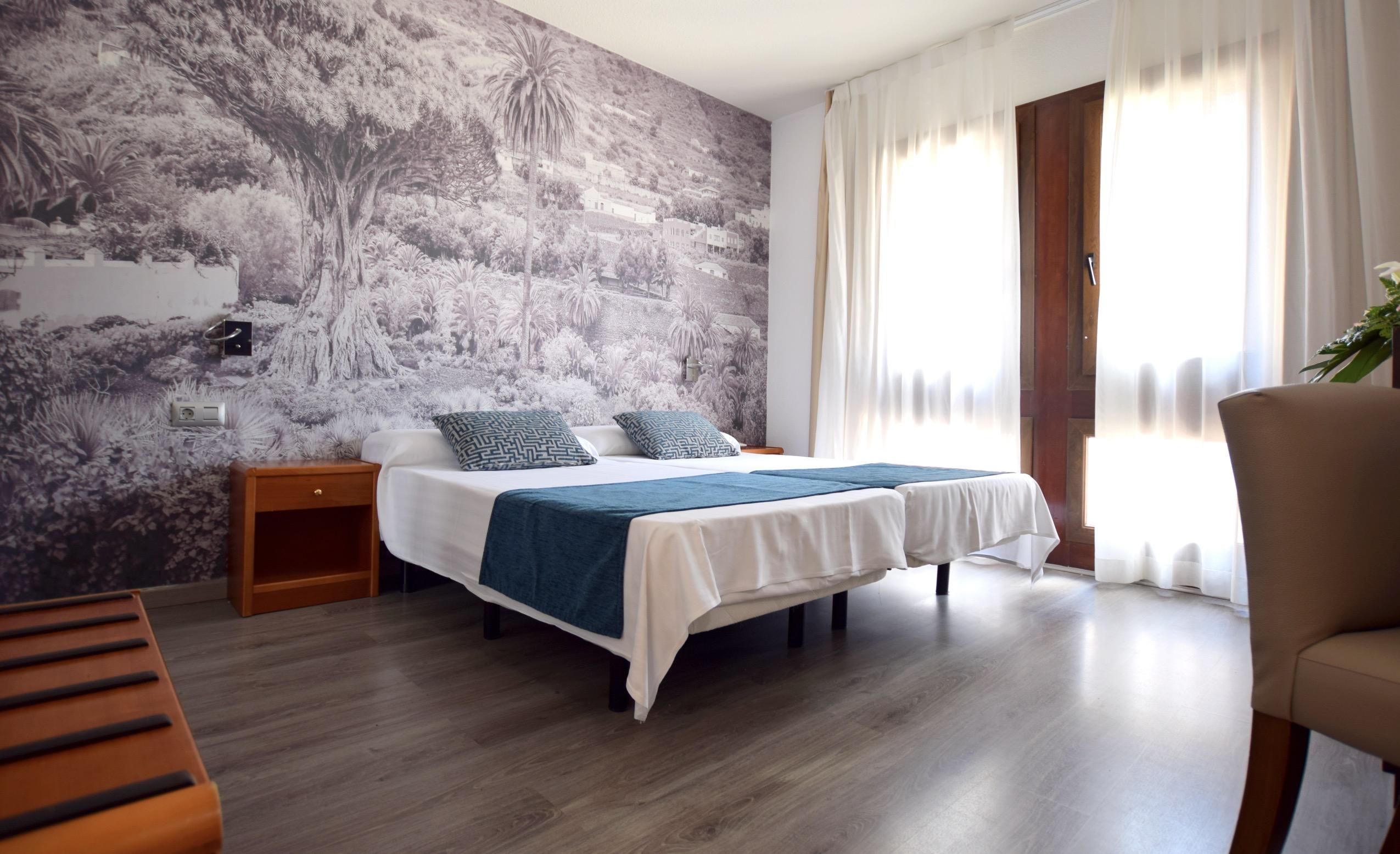 Hotel Adonis Plaza Санта-Крус-де-Тенерифе Экстерьер фото