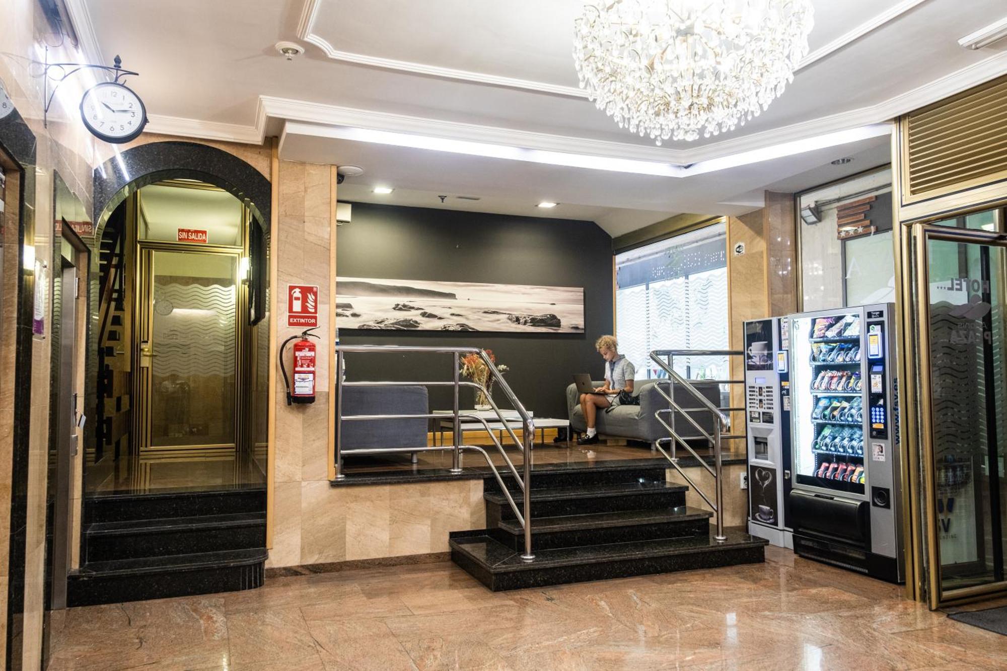 Hotel Adonis Plaza Санта-Крус-де-Тенерифе Экстерьер фото