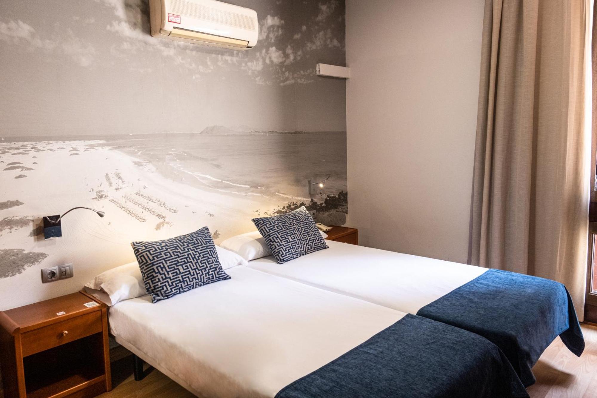 Hotel Adonis Plaza Санта-Крус-де-Тенерифе Экстерьер фото